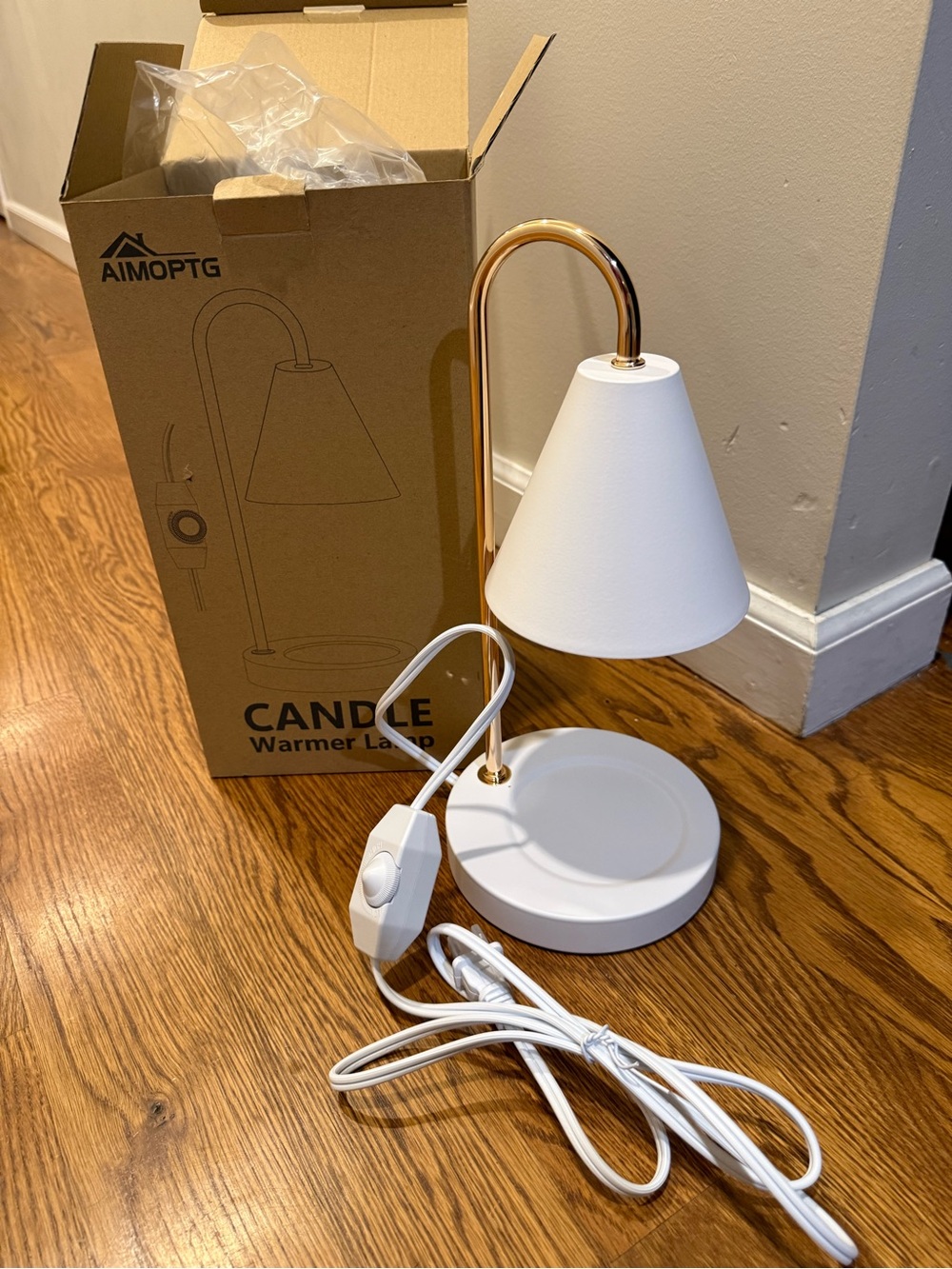 White & Gold Candle Warmer Lamp